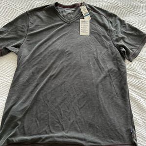 Tommy Bahama Island Zone XL NWT Shirt